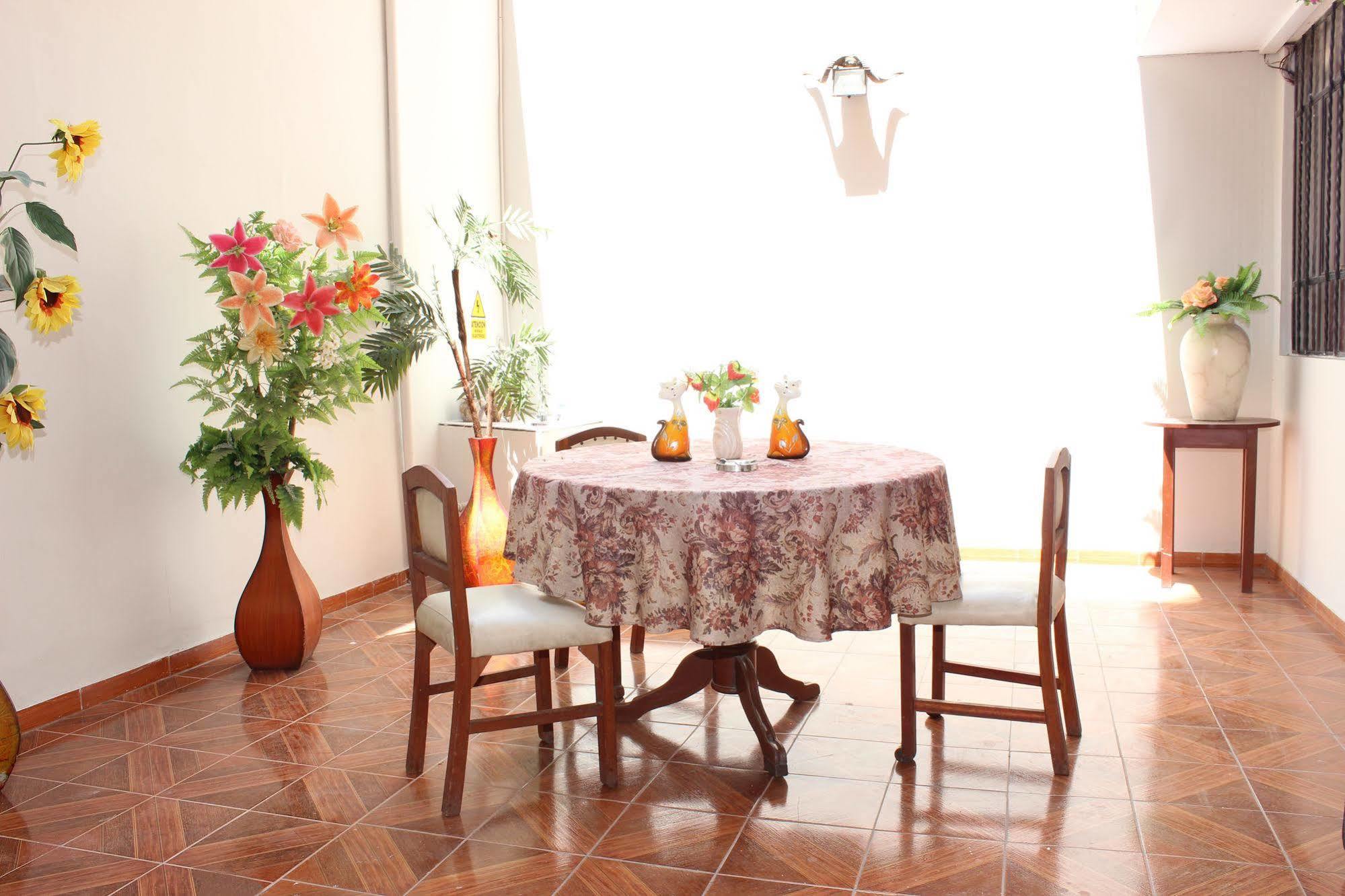 Hostal Las Fresas Lima Airport Callao Exteriér fotografie