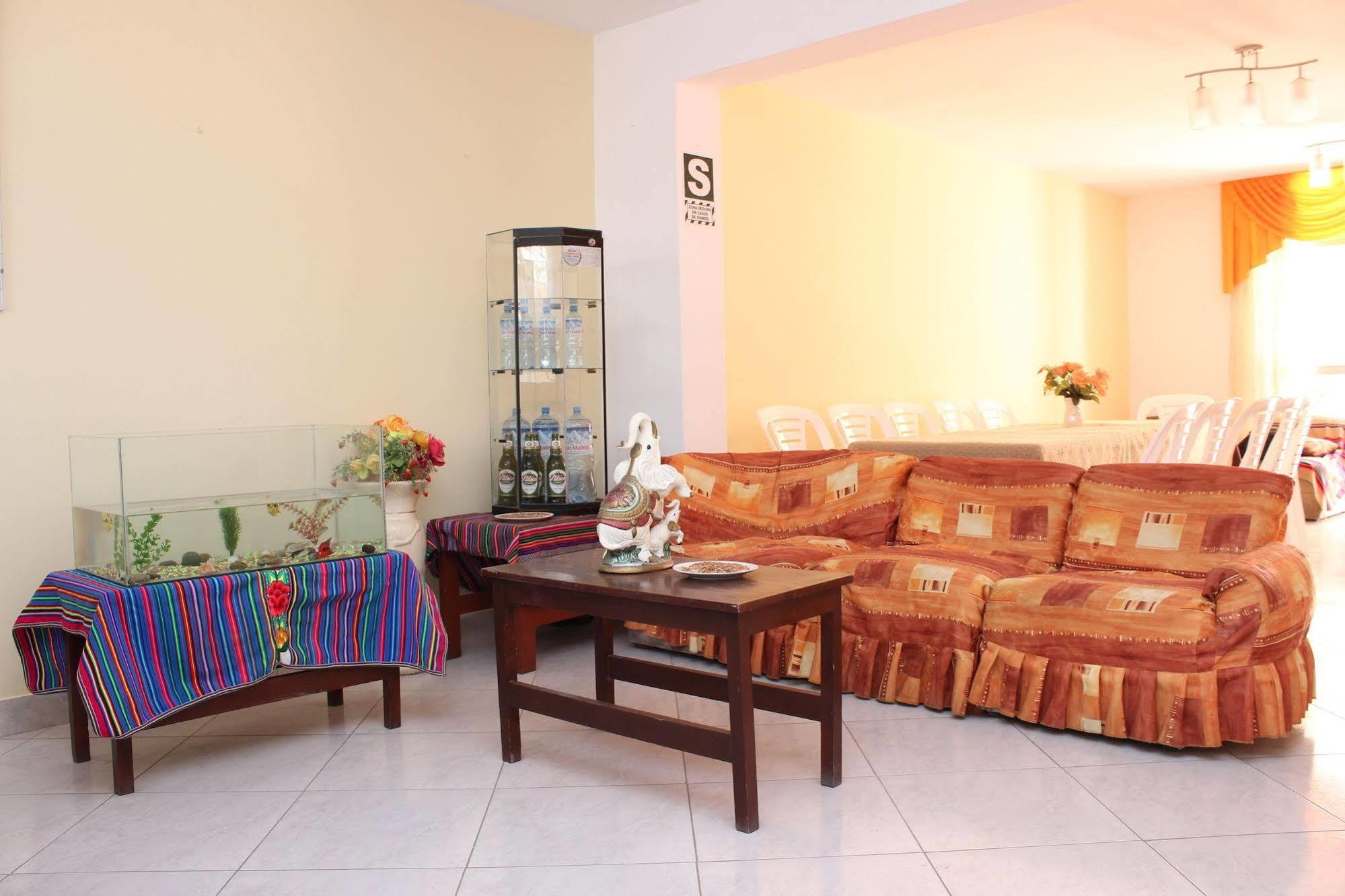 Hostal Las Fresas Lima Airport Callao Exteriér fotografie
