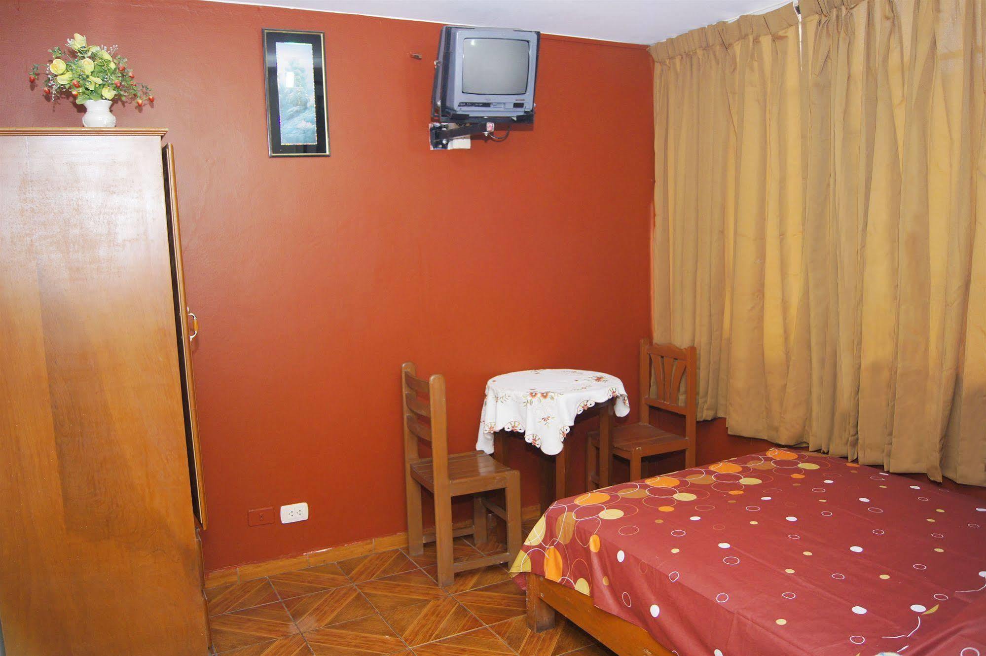 Hostal Las Fresas Lima Airport Callao Exteriér fotografie