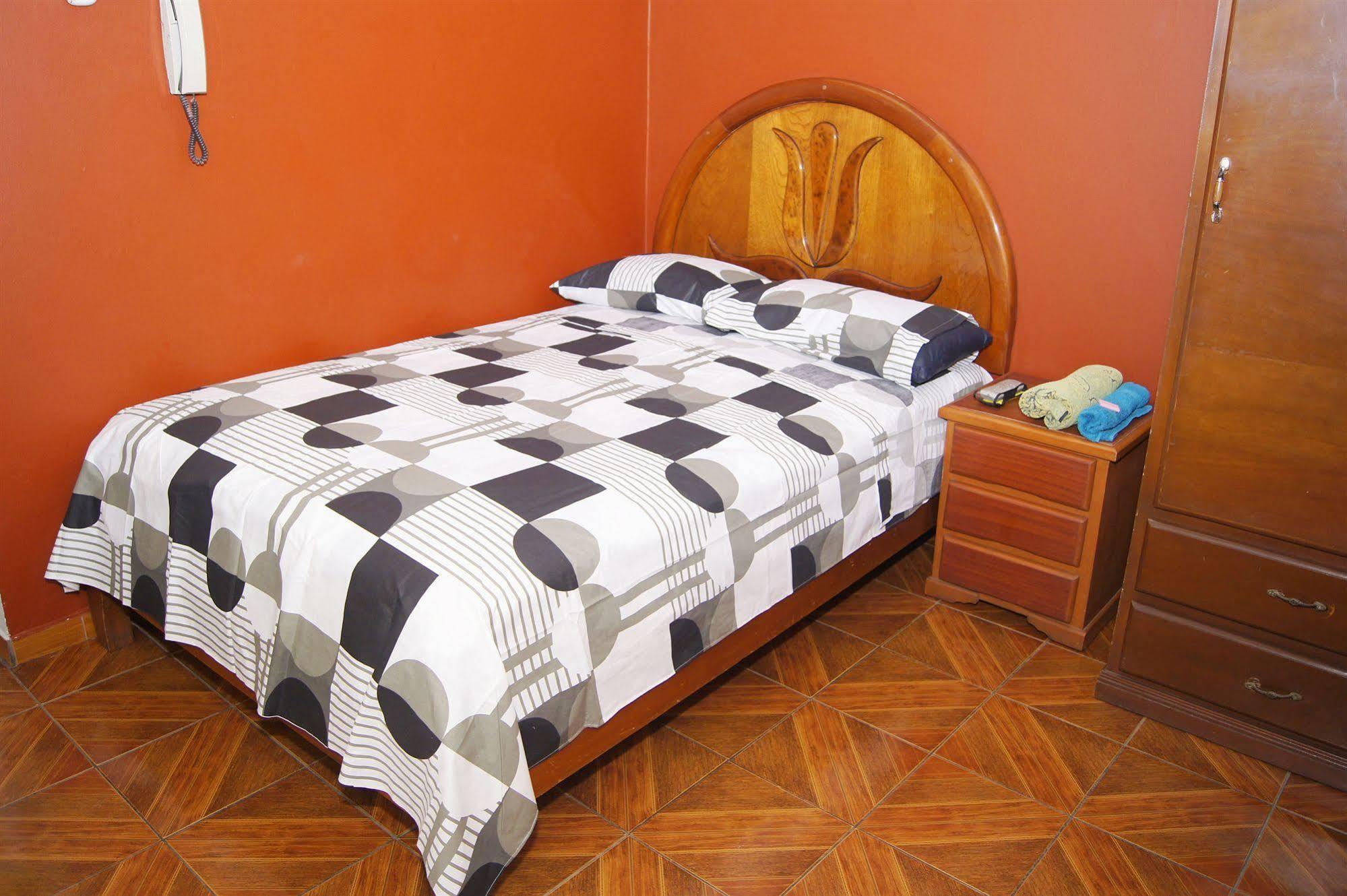 Hostal Las Fresas Lima Airport Callao Exteriér fotografie